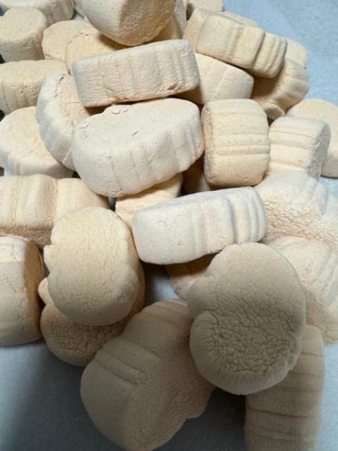 Pumpkin pie spice flavored marshmallows